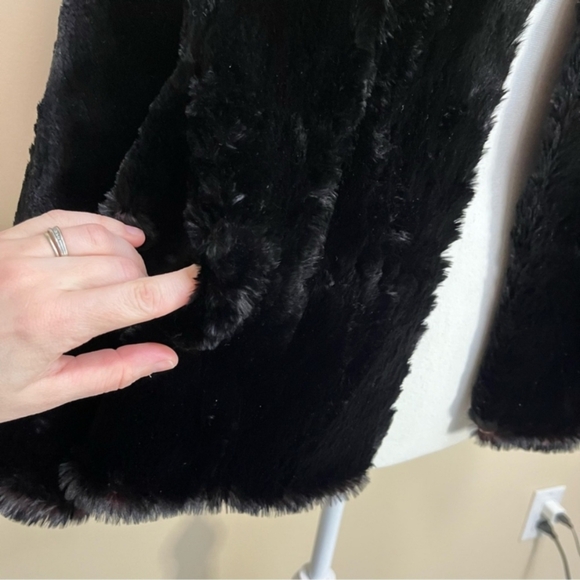 Vintage Skagit Furs Real Fur Jacket - Picture 8 of 14